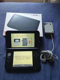 USED ニンテンドー3DS LL ブラックモデル、ACアダプターと箱、説明書付