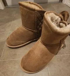 レディース　ベージュ リボン付き ショートブーツ