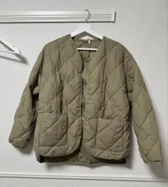 ユニクロ　パフテックリラックスジャケット　レディース