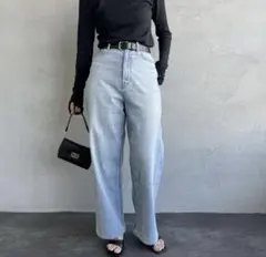 新品未使用 YANUK ルーズストレート JOAN ライトブルー 21