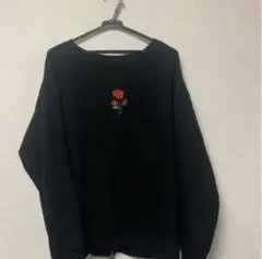 COOPER/ADRERコラボ バラ刺繍入り黒スウェットシャツのサムネイル