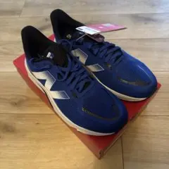 ニューバランス スニーカー
