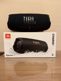 JBL CHARGE5 ワイヤレススピーカー ブラック　付属品付きのサムネイル