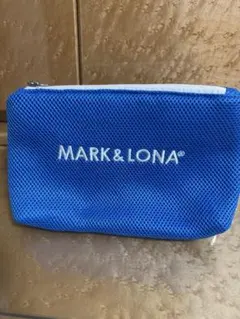 マークアンドロナポーチ