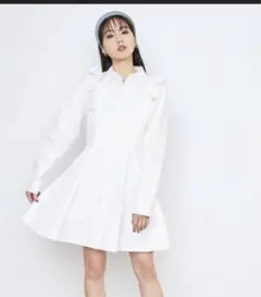 美品カルナムール　フリルシャツワンピース藤田ニコル　ホワイト　 Aライン　シャツのサムネイル