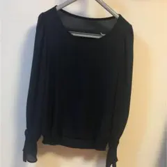 レース柄ブラウスのサムネイル