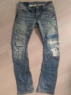 ATTACHMENT カーブデニム バナナシルエット 立体裁断のサムネイル