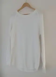 ホワイト　ワッフル長袖カットソー