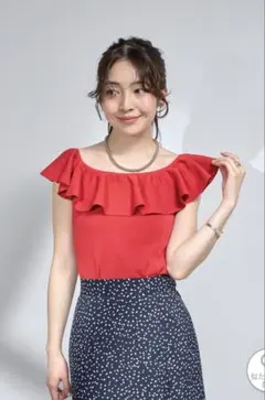 【La boutique BonBon】オフショルラッフルニットのサムネイル