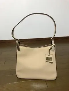 ショルダーバッグのサムネイル