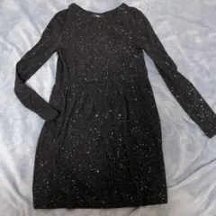 GapKids 黒 ラメ入り 長袖ワンピース 140