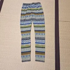 로고스 레깅스 미디엄 사이즈 노르딕 패턴