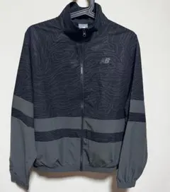 new balance　ウインドブレーカーストレッチウーブンジャケット 新品 黒