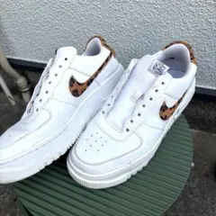 【極美品】レア NIKE エアフォース1 ピクセルSE ホワイト/レオパード