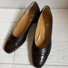 アクアスキュータム Aquascutum 23cm ダークブラウン 美品 レザーのサムネイル