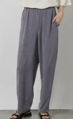 LAKOLEフィブリルイージーパンツ