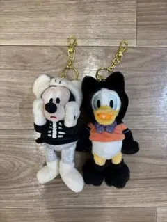 ディズニーストア　ハロウィン　ミッキー　ドナルド　ぬいぐるみ　キーチェーン