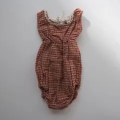 liilu 赤チェック ロンパース 12m