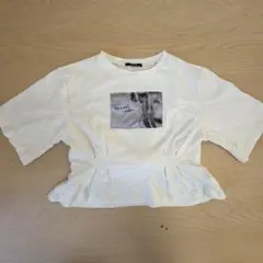 EATME リボングラフィックデザインTシャツのサムネイル