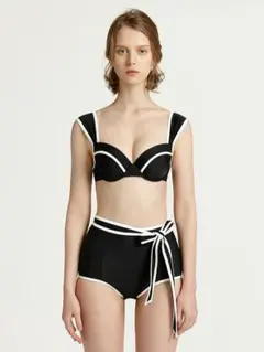 脱出おひとり島着用　AGNEL swan bikini セット 脱出おひとり島】AGNEL swan bikini bra ブラパンツセット - メルカリ