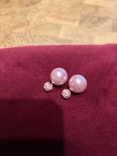 女子力アップした方におすすめ ピンクパールとクリスタルのピアス
