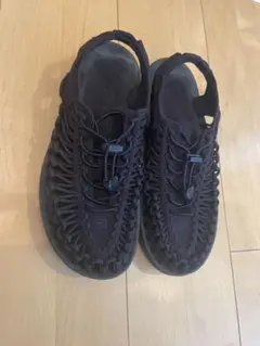 美品！keen キーン　ユニークサンダル　23.5cm