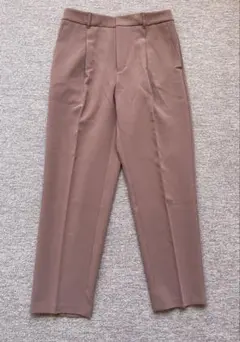 GU⭐︎テーパードパンツ　XL