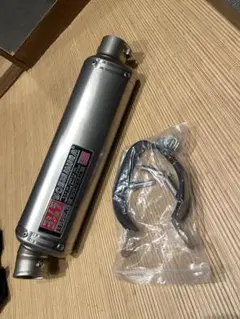 ヨシムラタイプ マフラー サイレンサー 50.8 パンチメッシュ - メルカリ