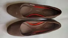 Item thumbnail for item 16cf0965-1ec0-45e3-8d9b-86b55582f21f