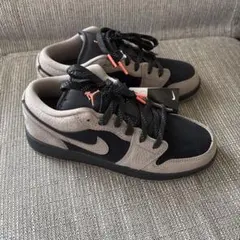 NIKE AIRJORDAN 1 LOW SE IB7111-005のサムネイル