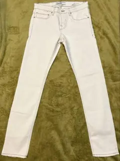 美品GUESS ゲスSUPER SKINNY スキニーパンツ W30L32のサムネイル