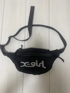 ポーチのサムネイル