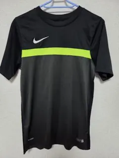 NIKE　ナイキ　ドライフィット　ブラック×蛍光　Tシャツ　S