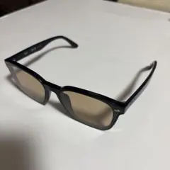 Ray-Ban ブラック スクエア サングラス