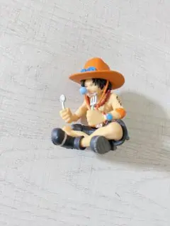 ワンピース エース　フィギュア