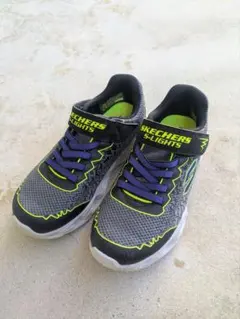 SKECHERS S-LIGHTS キッズシューズ グレー/ネオンイエロー