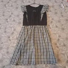 に*♡様 女の子半袖ワンピース　150cm