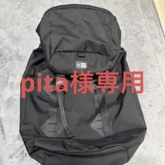超美品NEW ERA ブラック リュック・バックパック