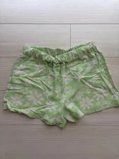 rue21 デイジー柄 ショートパンツ S