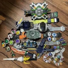 仮面ライダー変身ベルトと武器セット　まとめ売り