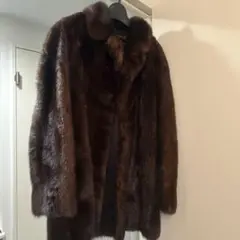 SAGA MINK サガミンク 毛皮 ファーコートのサムネイル