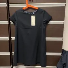 【新品】　UNIQLO キッズ 半袖ワンピース 120 ネイビー