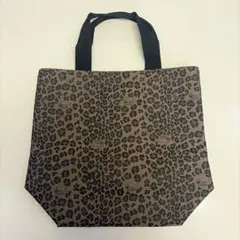 【美品】KRIZIA クリツィア トートバッグ レオパード柄 ナイロン A4収納のサムネイル