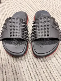 Christian Louboutin スタッズ サンダル