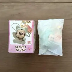 ディズニーストア シークレットストラップ ミッキー