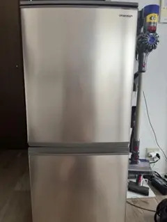 大阪府無料配達】SHARP 冷蔵庫 SJ-D23E-S R-184 - メルカリ