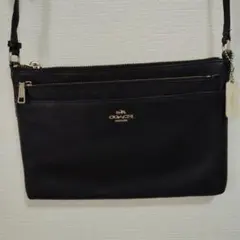 COACH レザーショルダーバッグ