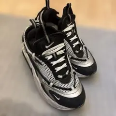NIKE AIR MAXナイキエアマックスフュリオサNRG