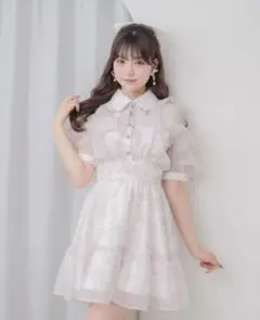 ROJITA 花柄半袖ミニワンピース - メルカリ