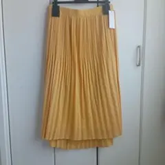 新品タグ付　Style Note イエロープリーツスカート 4L　ベルメゾン